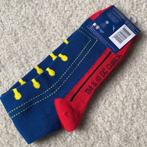 DC Comics Wonder Woman knee socks NWT - Picture 2 of 4